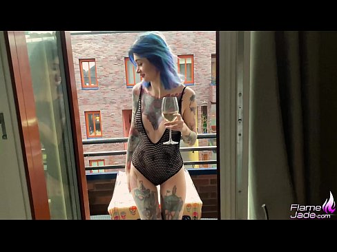 ❤️ Obrovské dievča fajčí s hltom a vášnivo šuká pod holým nebom Domáce porno na porno sk.niceporn.ru ☑